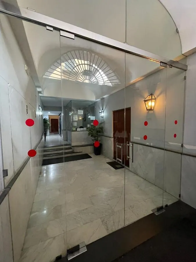 A Un Passo Dal Castello Maschio Angioino Appartment Neapel 0*,  Italien