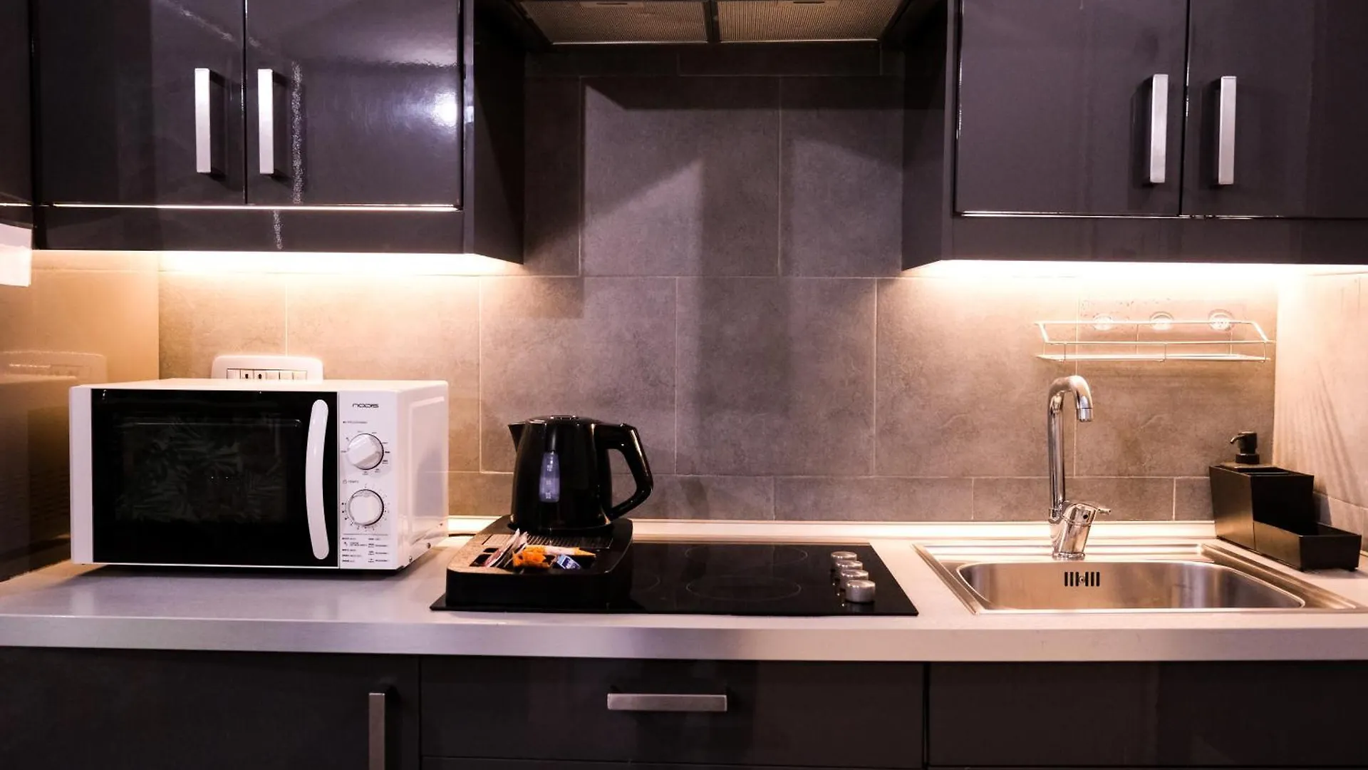 A Un Passo Dal Castello Maschio Angioino Appartment Neapel Lägenhet