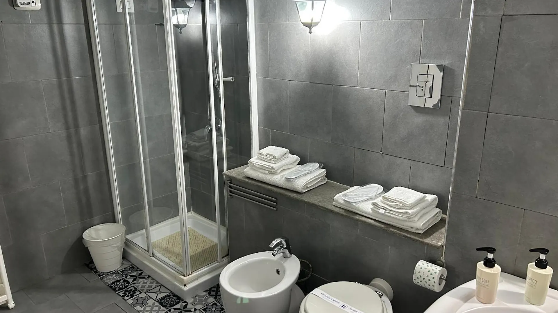 A Un Passo Dal Castello Maschio Angioino Appartment Neapel 0*,  Italien