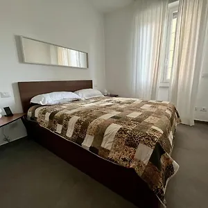 https://cozy-apartment-san-siro.italymilanhotels.net