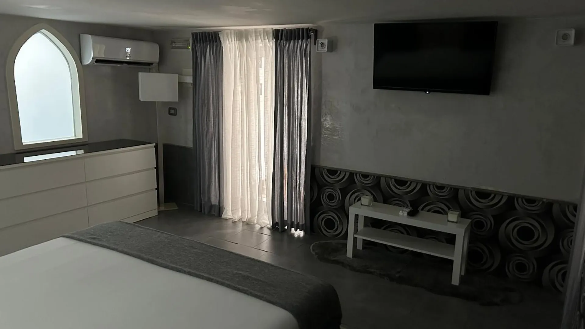 A Un Passo Dal Castello Maschio Angioino Appartment Neapel 0*,  Italien