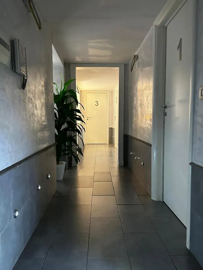 Apartment A Un Passo Dal Castello Maschio Angioino Appartment Naples
